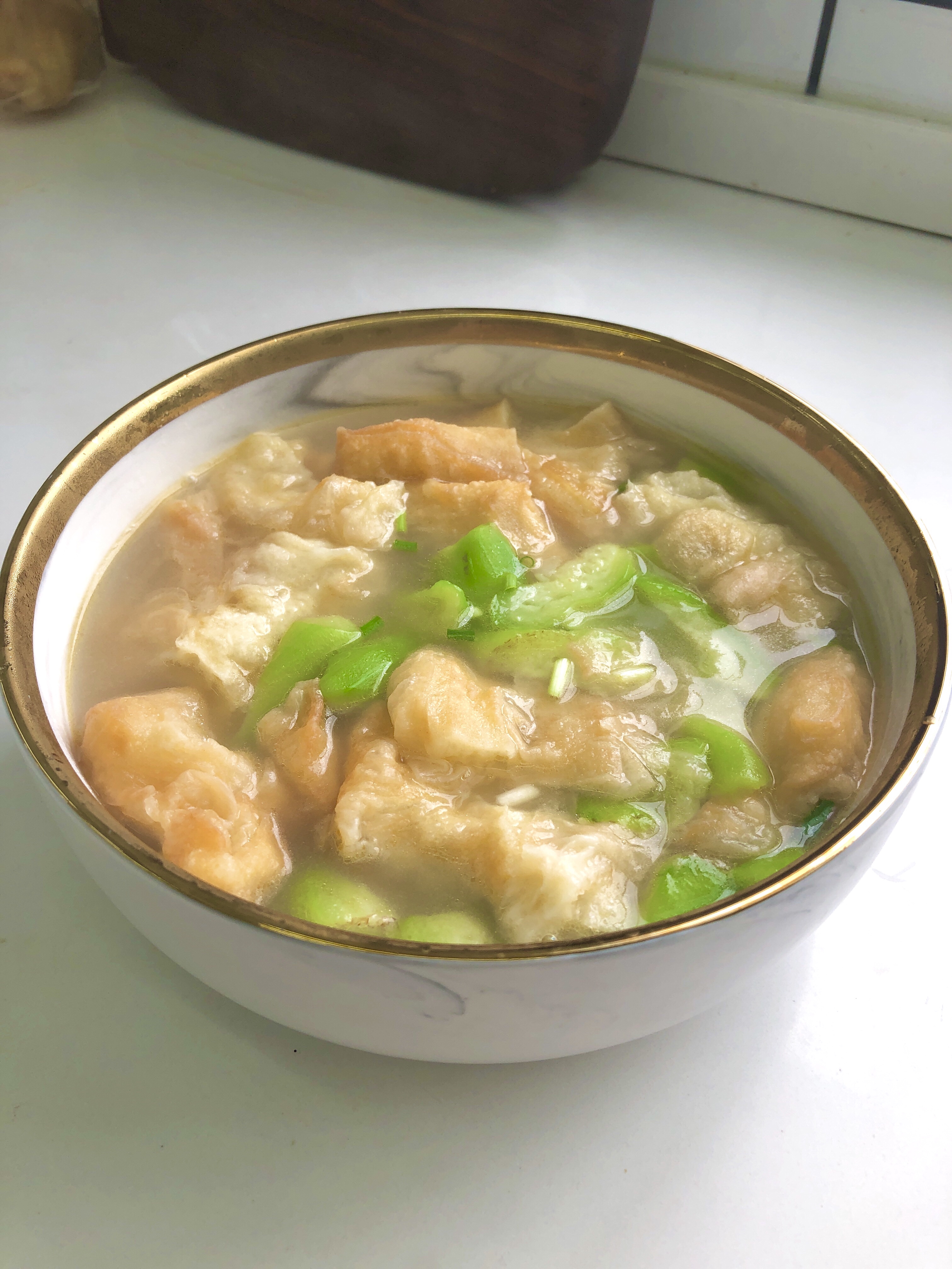丝瓜油条汤的做法