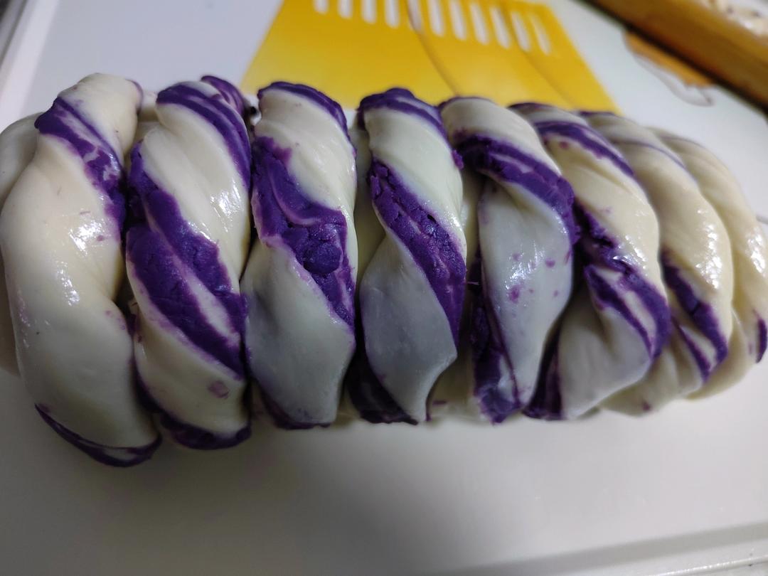 紫薯吐司