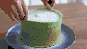 抹茶雪崩蛋糕的做法 步骤12