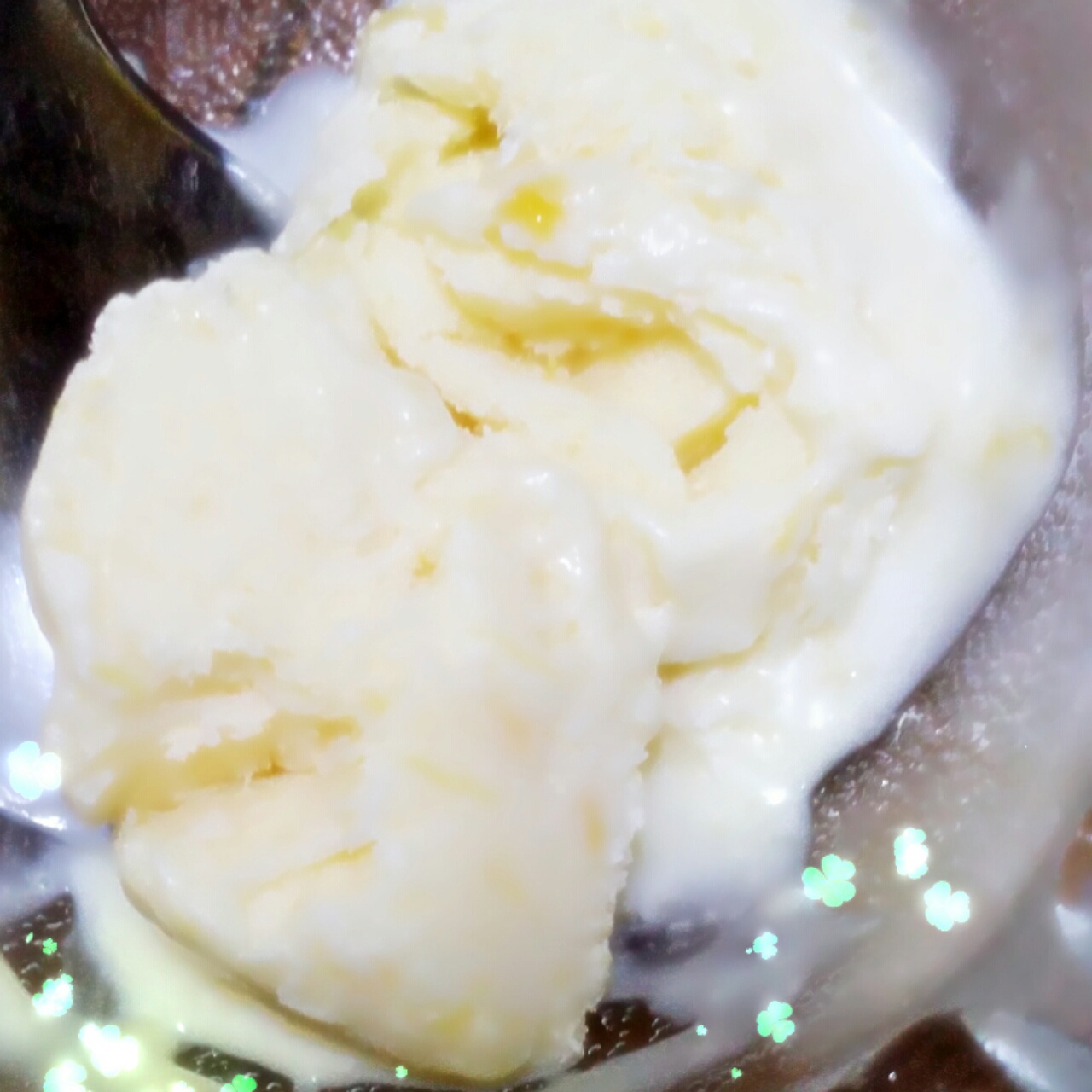 不用搅拌就可以香滑的冰淇淋