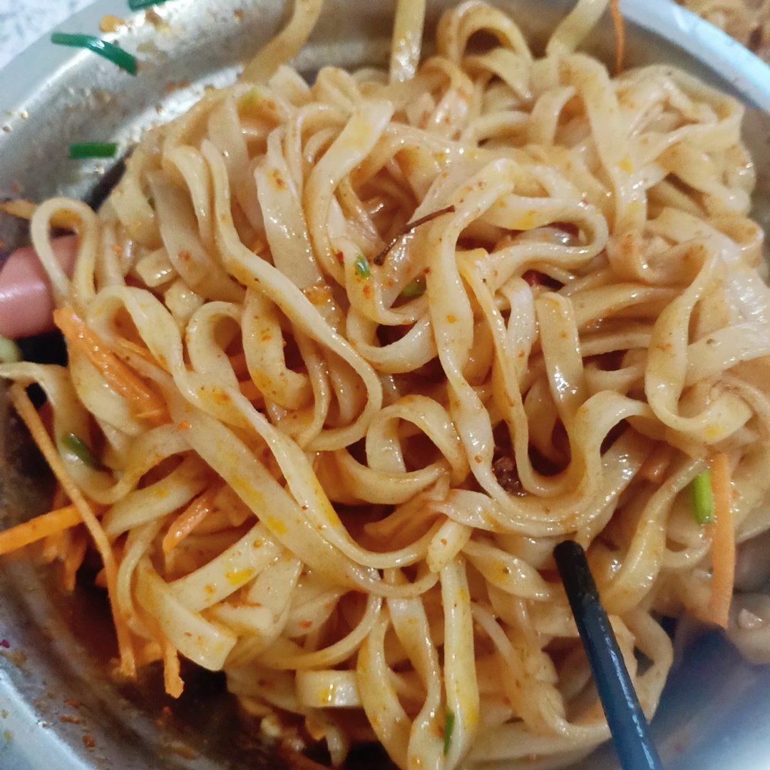 油泼面