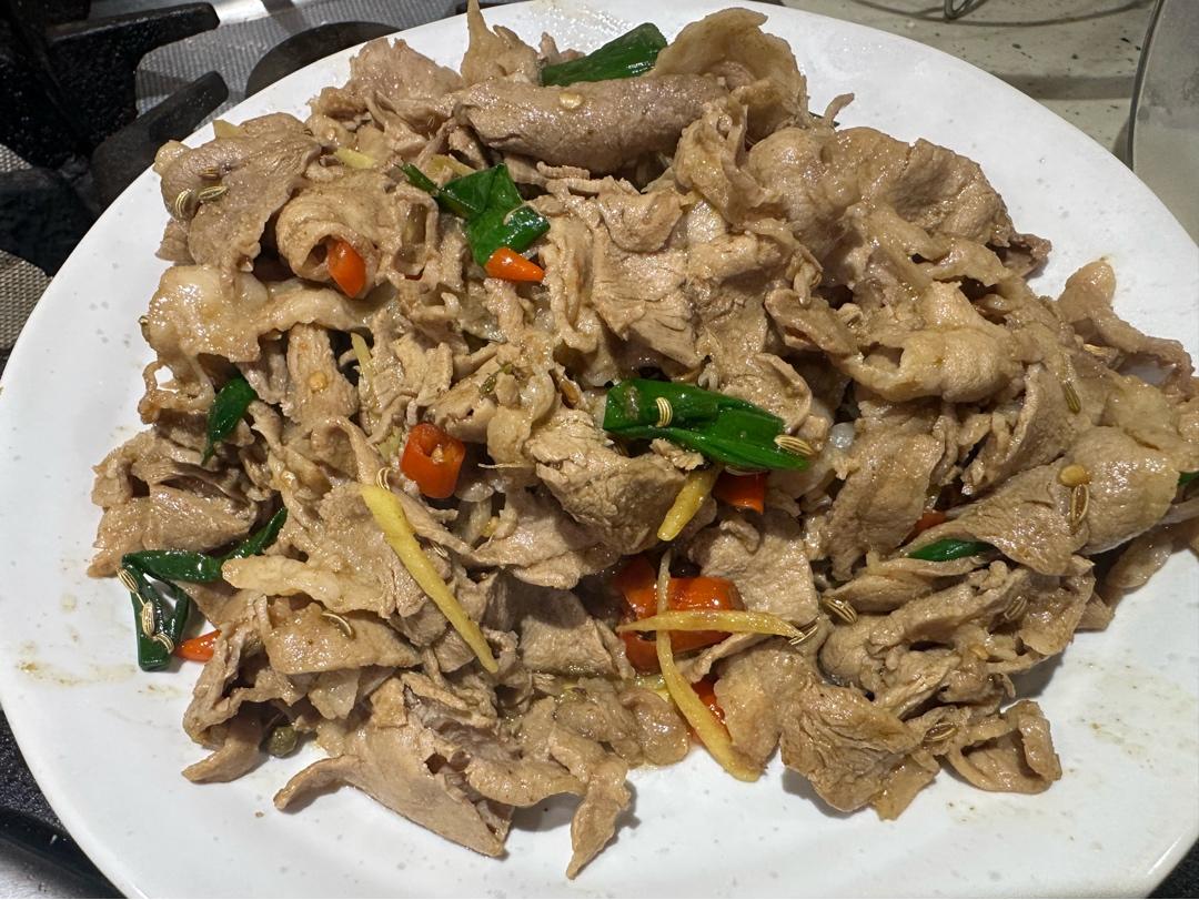 葱爆孜然羊肉卷