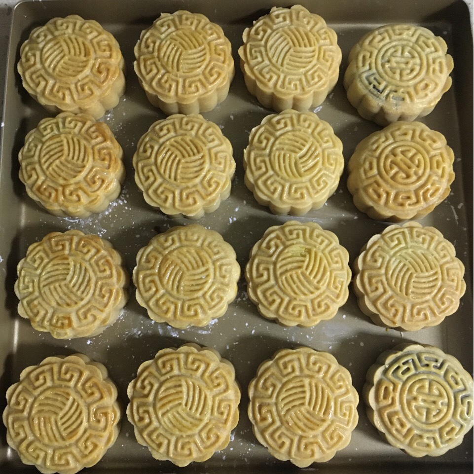 手机用户52011x8r做的广式豆沙月饼君之配方