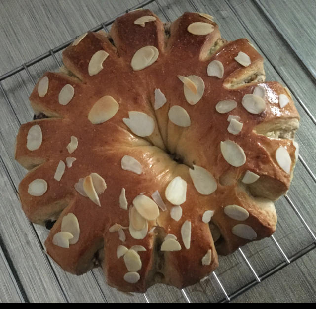 奶油乳酪核桃面包