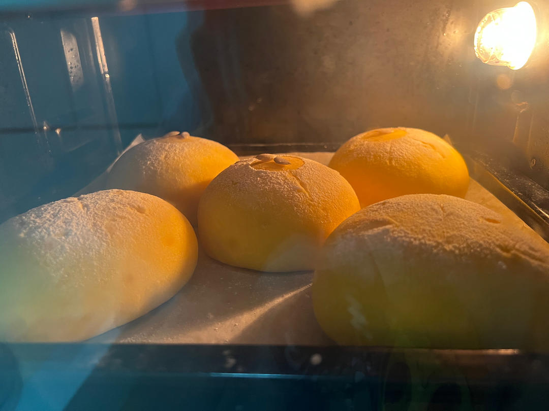 🌼全麦｜南瓜｜麻薯乳酪花朵软欧面包｜软糯拉丝