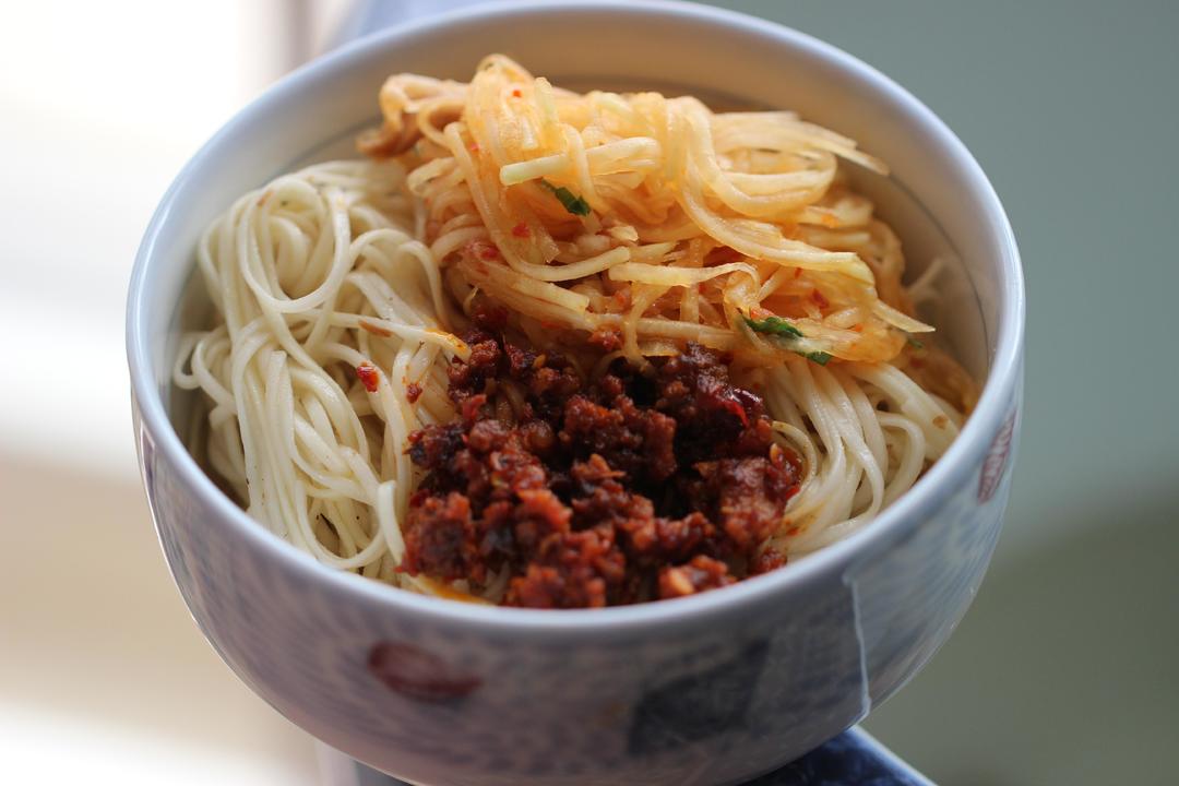 云南口味炸酱凉面