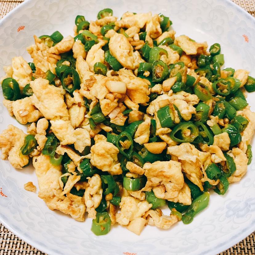 厨师长教你：“青椒炒鸡蛋”的家常做法 ,非常下饭