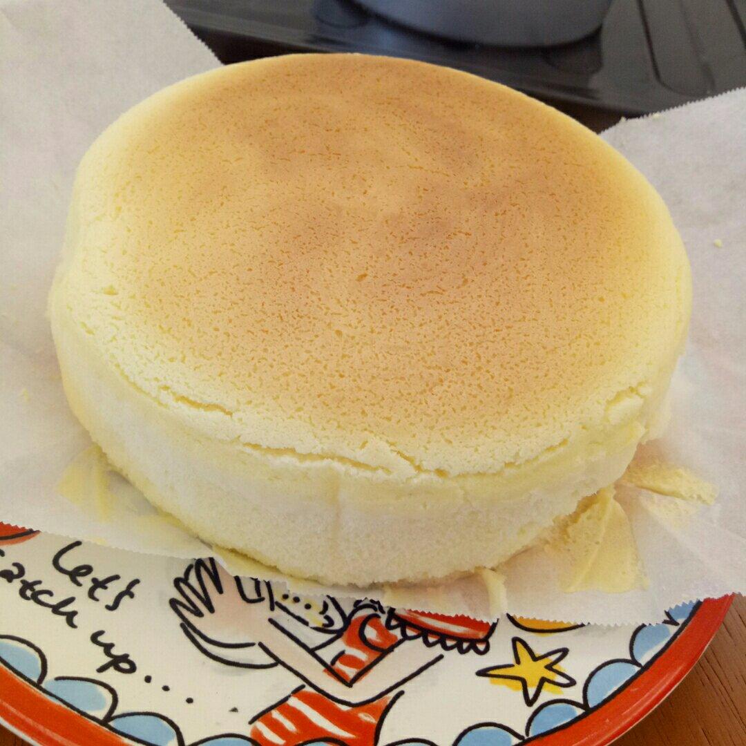 日式轻乳酪蛋糕（6寸）