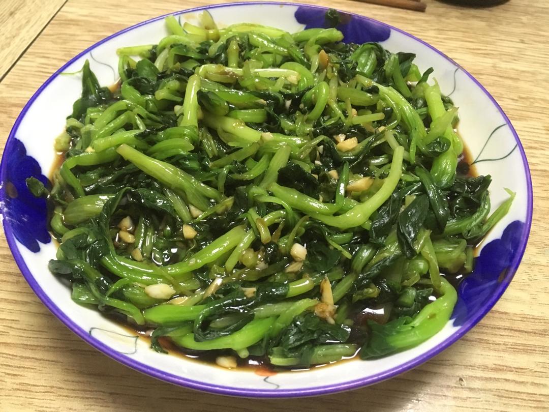 鸡毛菜的最佳打开方式：白灼鸡毛菜
