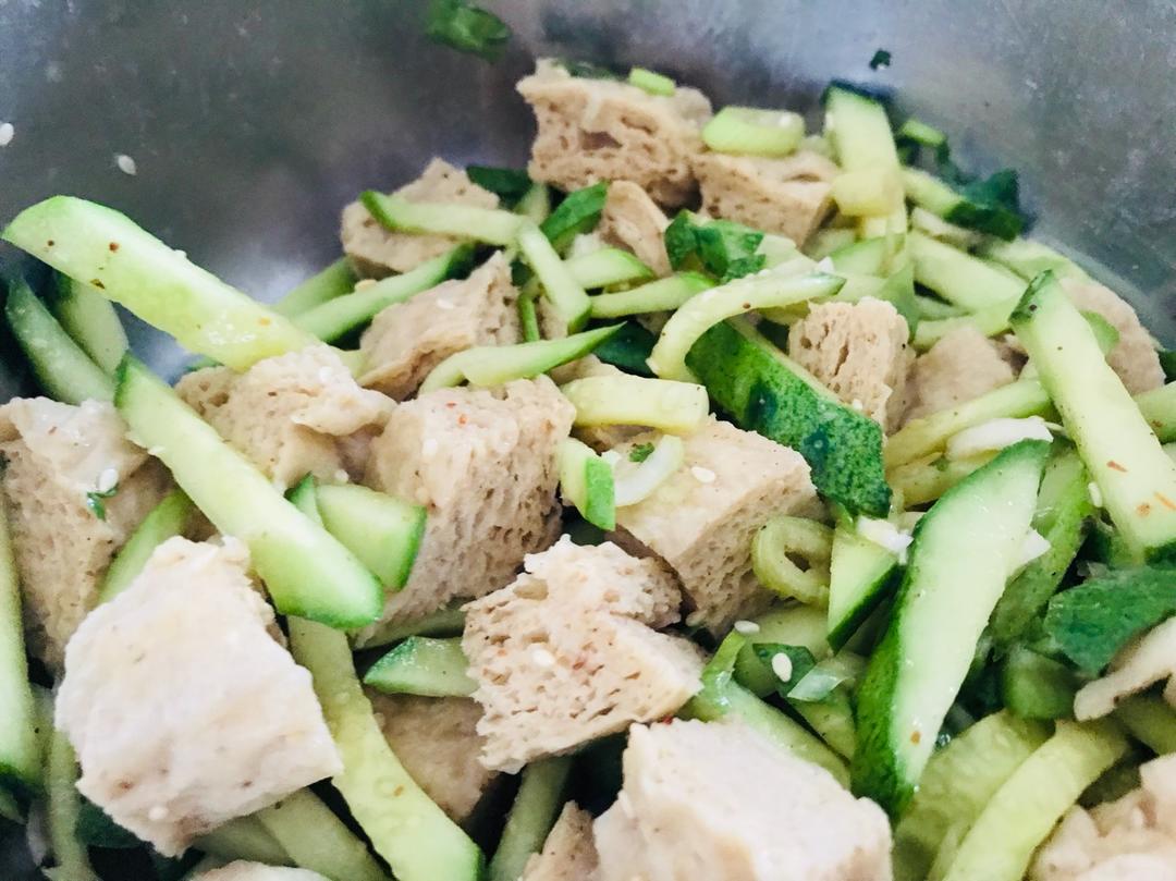 夏日清凉小点，自制凉拌烤麸