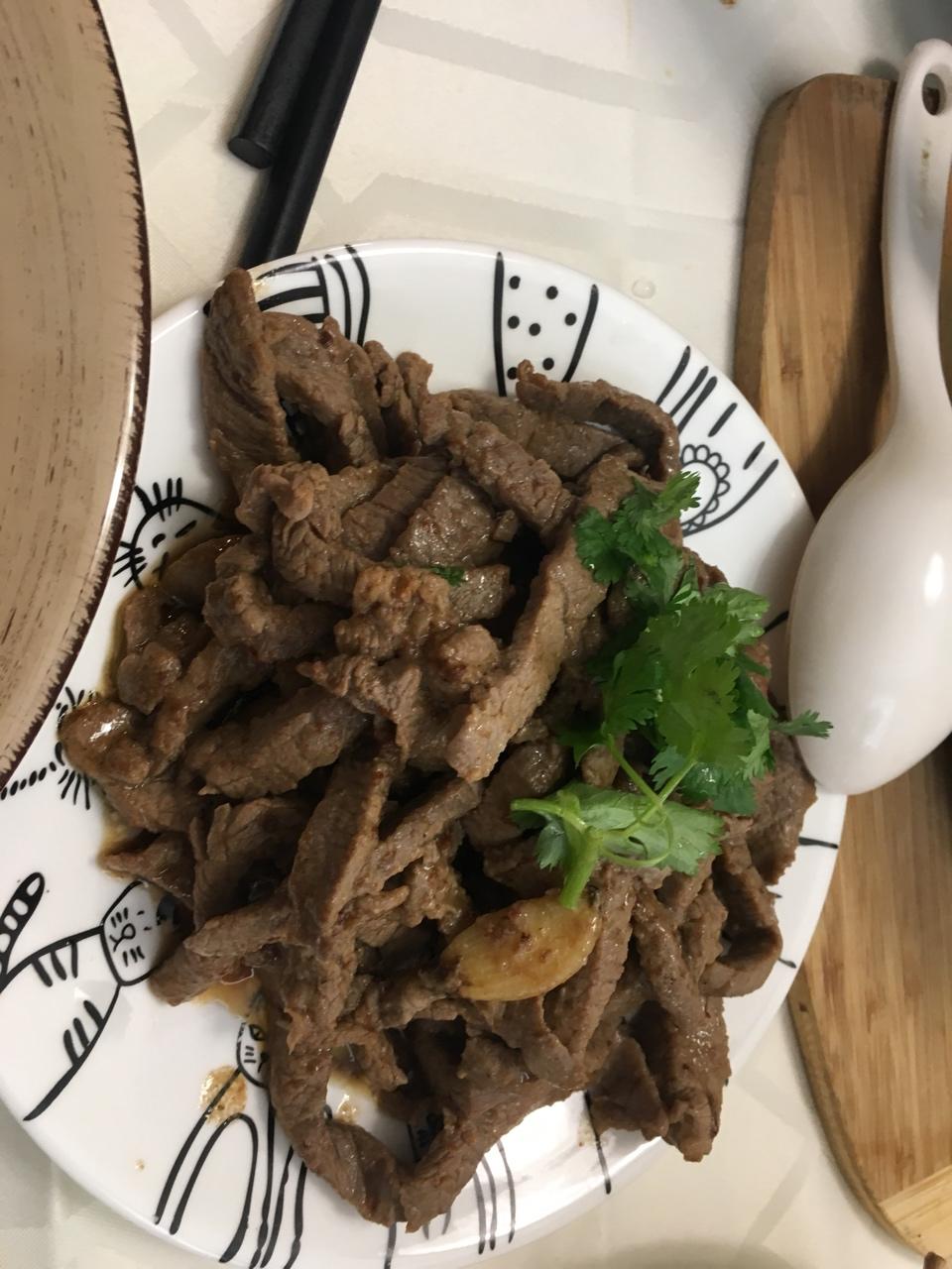黑蒜子牛肉粒