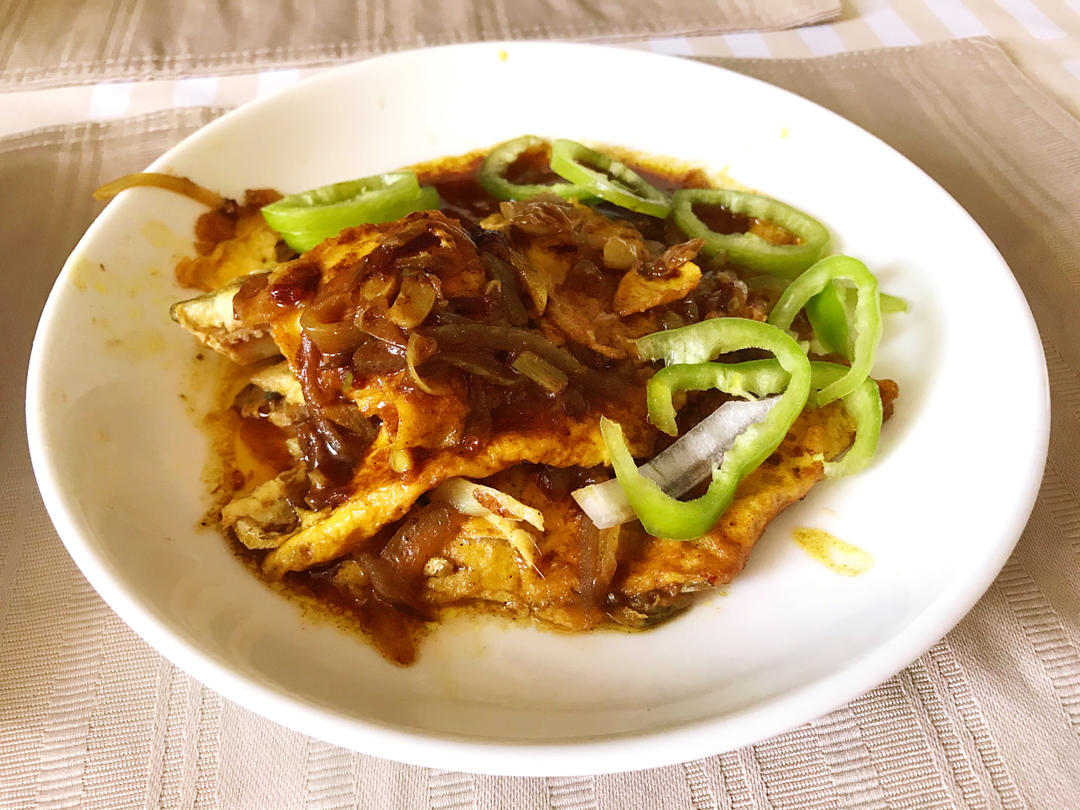 咖喱鲳鱼（你猜不到它有多好吃！）