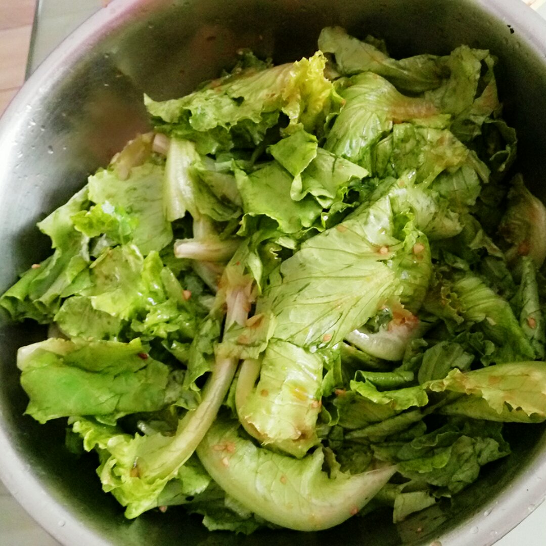 呛生菜