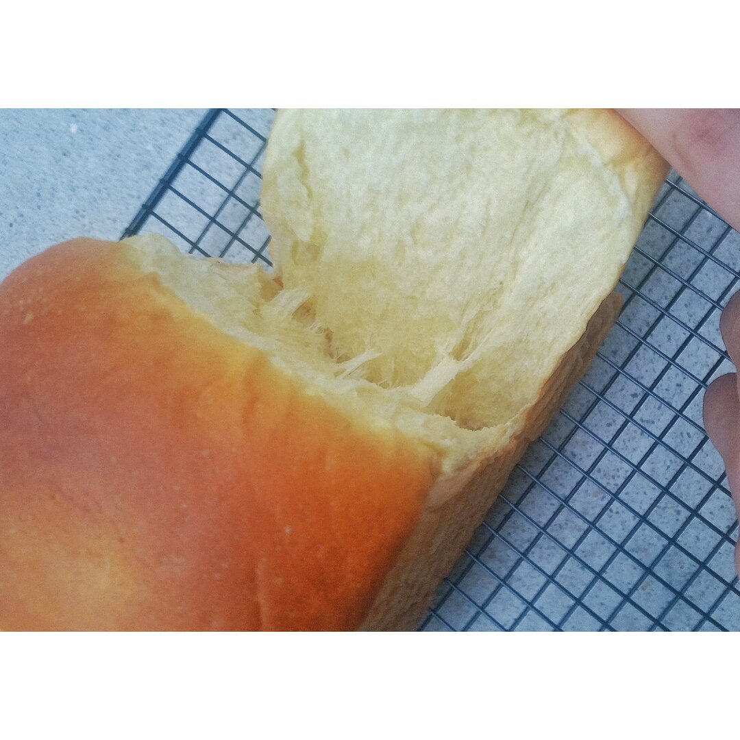 奶香超浓郁的软妹吐司🍞