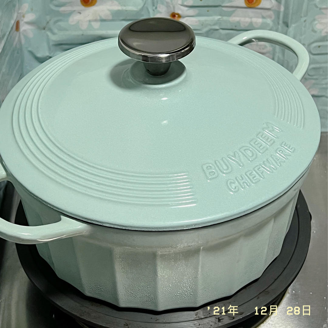 鸡腿土豆焖面【12月北鼎珐琅锅食谱】