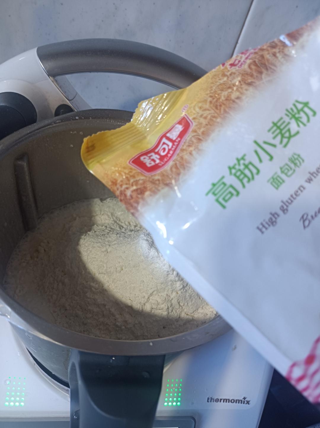 纯奶手撕吐司的做法 步骤1