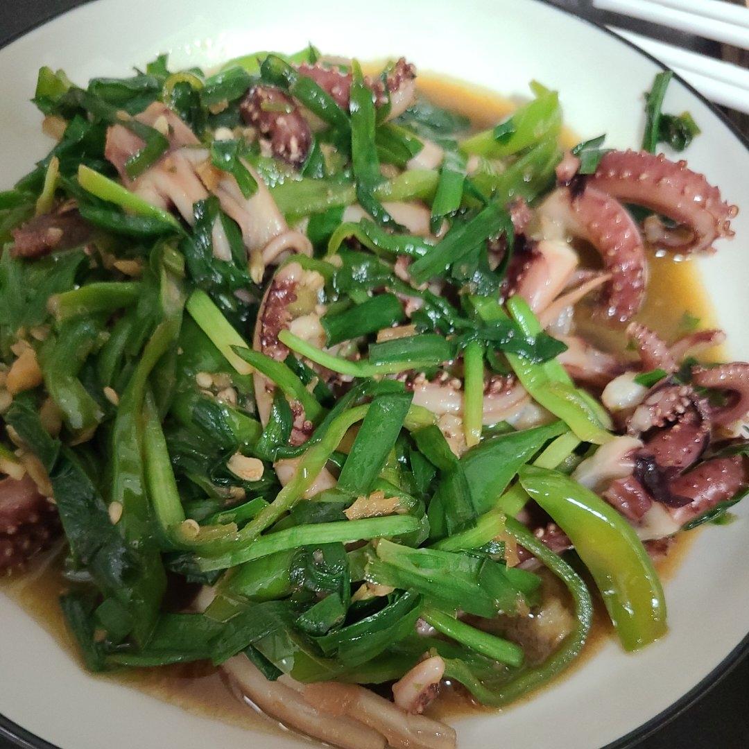 韭菜炒章鱼
