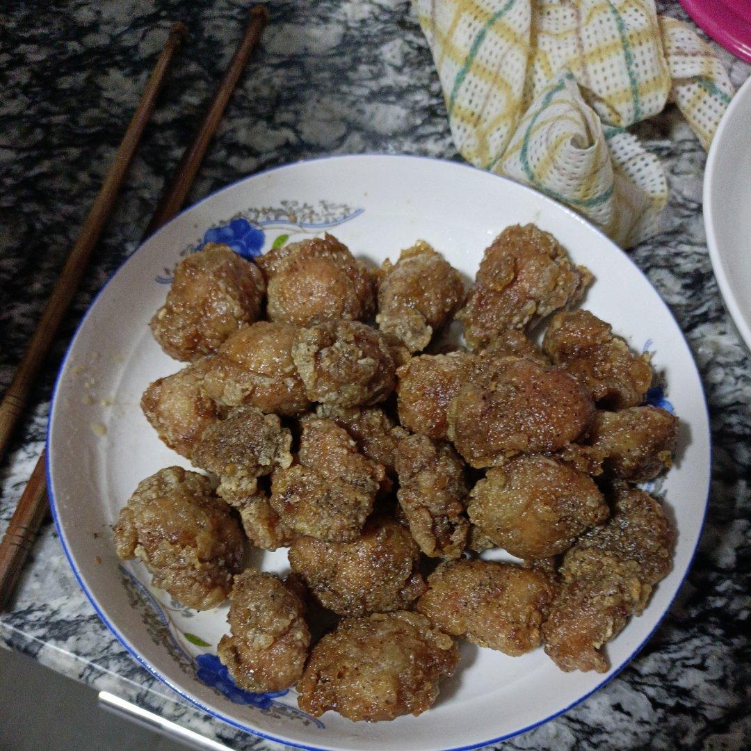 《經典台式盐酥鸡》 炸鸡米花 只要简单3種原料！