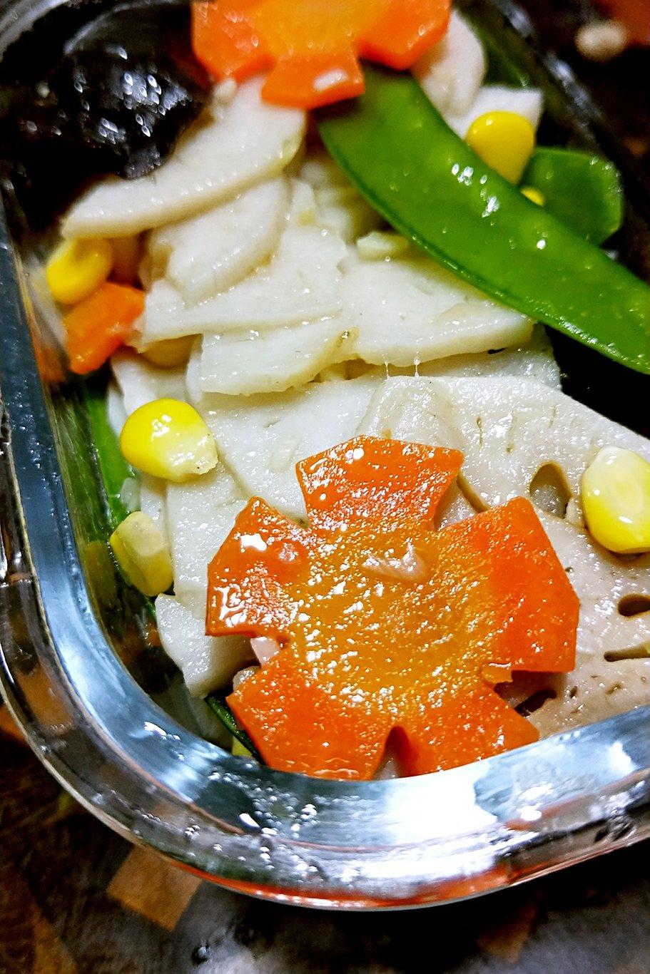 素菜也可以这么美—荷塘小炒