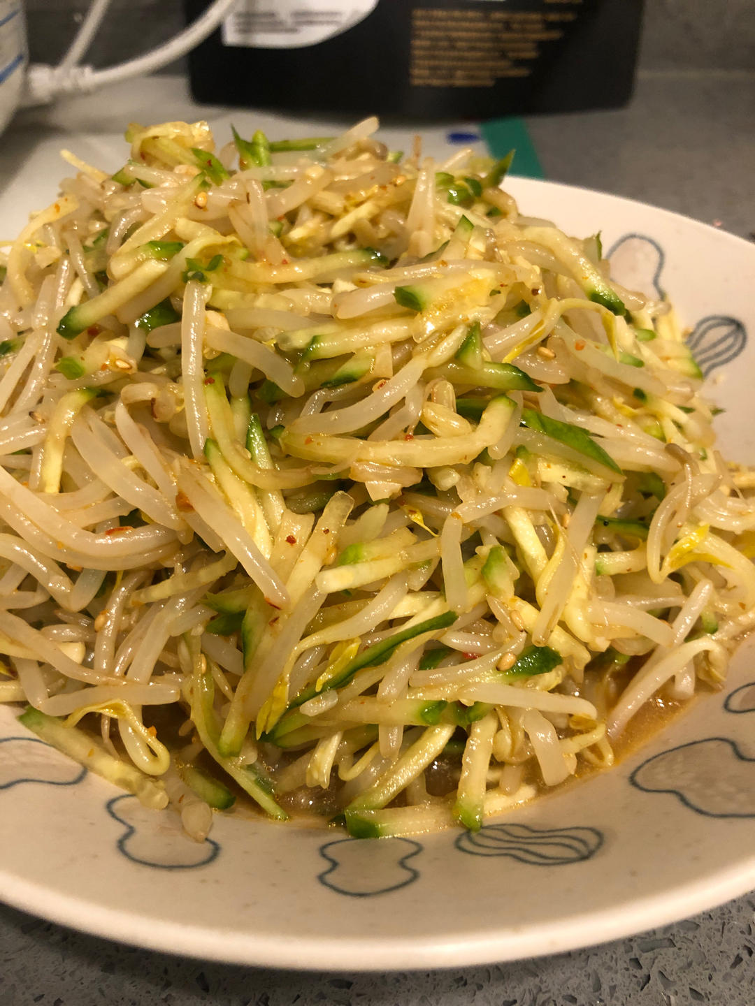 凉拌豆芽
