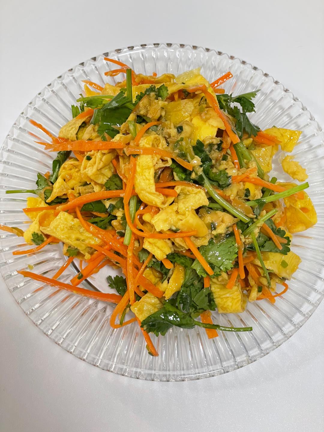 葱姜汁版凉拌鸡蛋丝