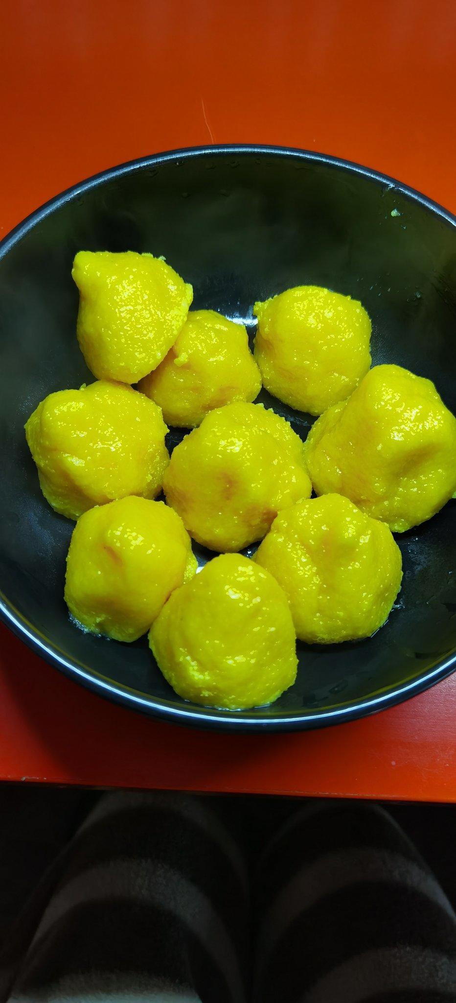 alone张小敏做的纯玉米面窝窝头烫面不发酵