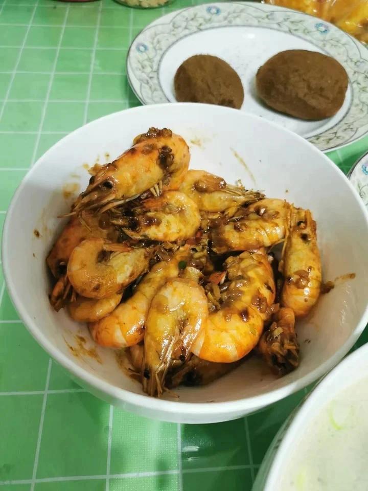 十分钟做好吃的红烧大虾