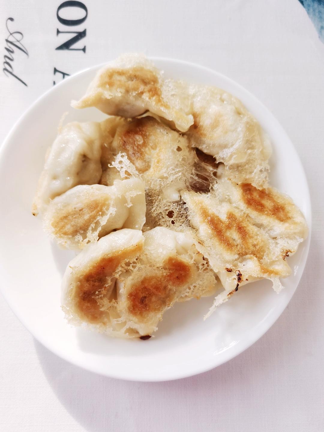 确保零失败 的日料店🥟冰花煎饺🥟