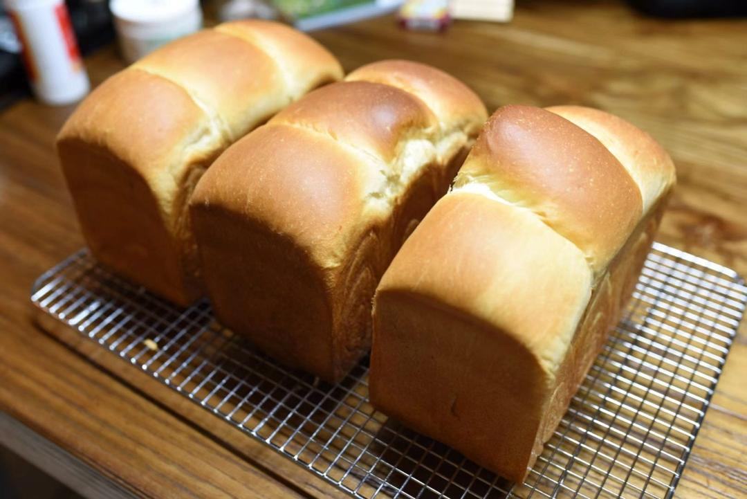 奶香纯粹的重料淡奶油吐司