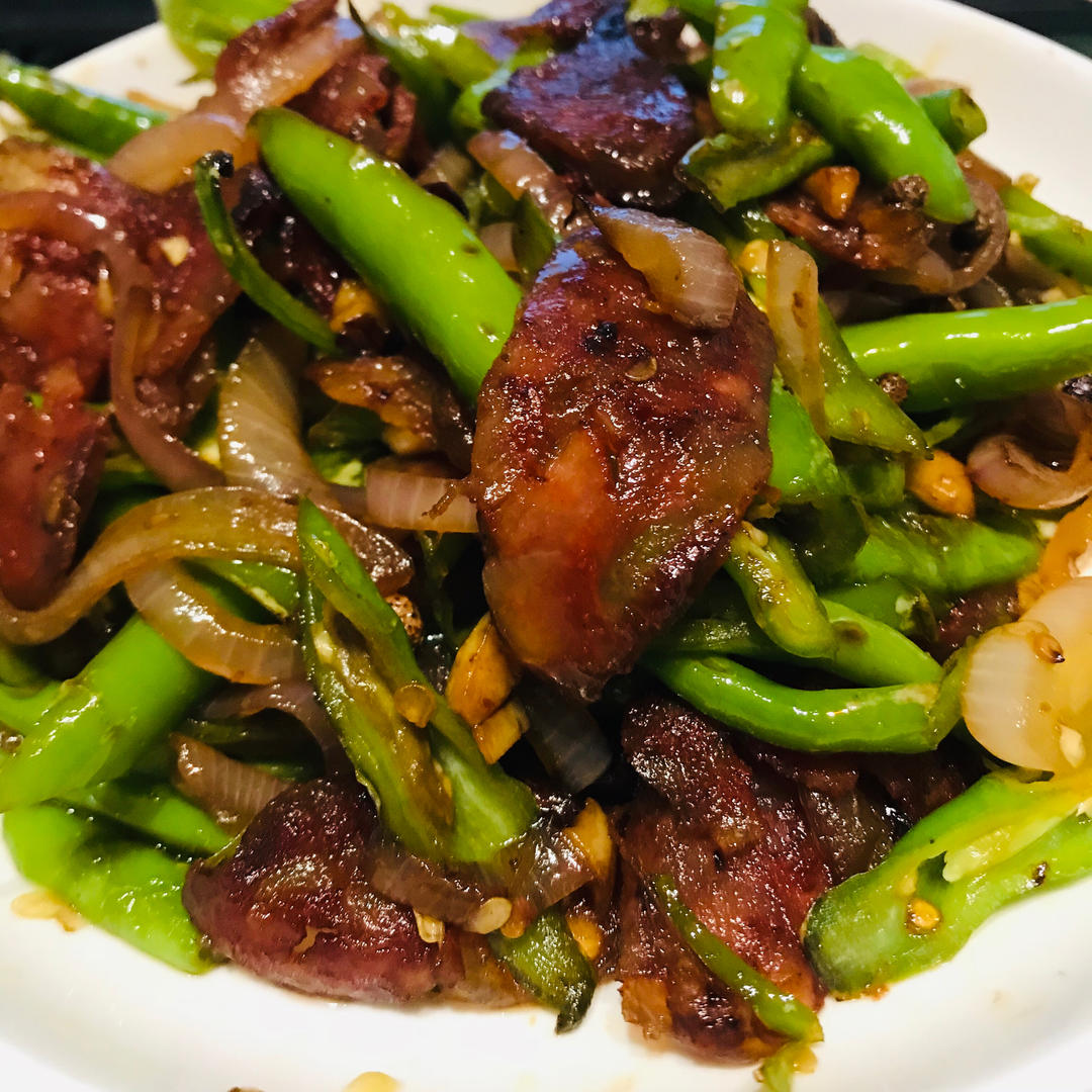 青椒炒香肠