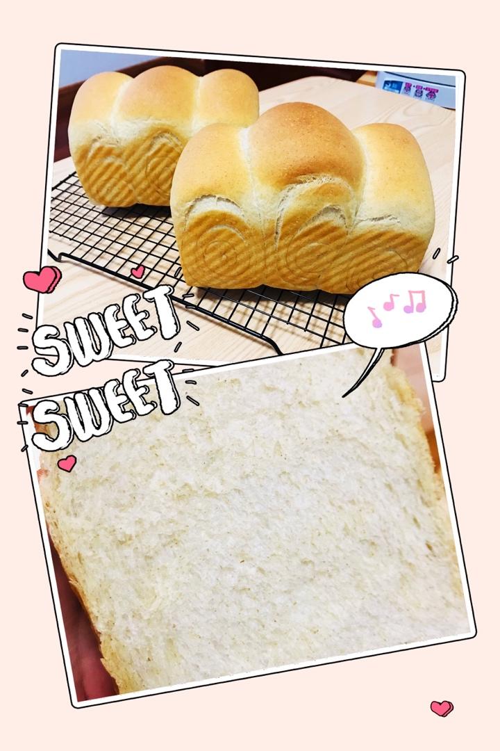 黑全麦波兰种吐司，这么柔软简直怀疑你是个假全麦！