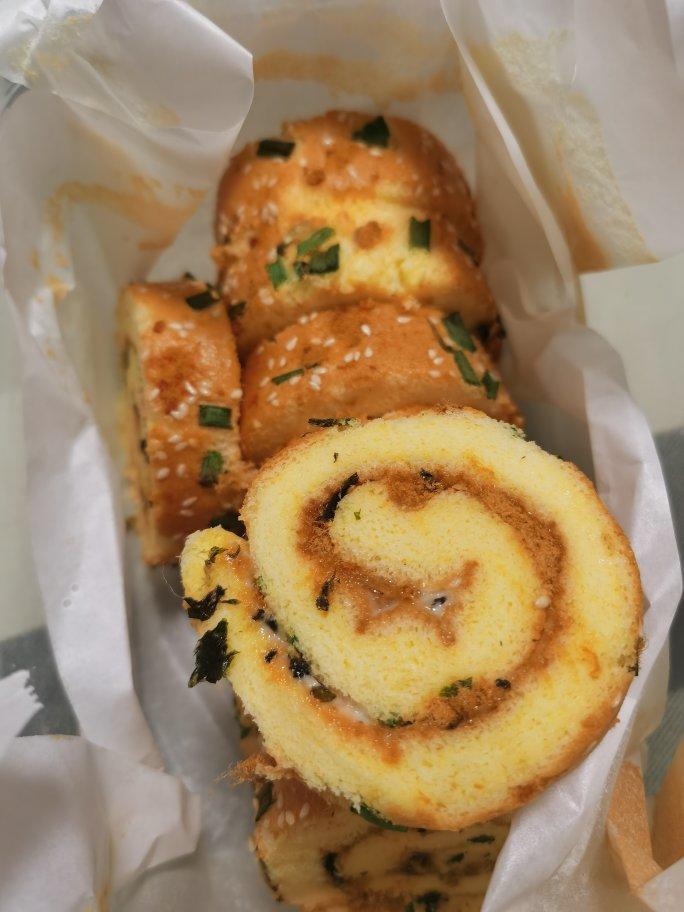 怎么卷都不裂的肉松蛋糕卷