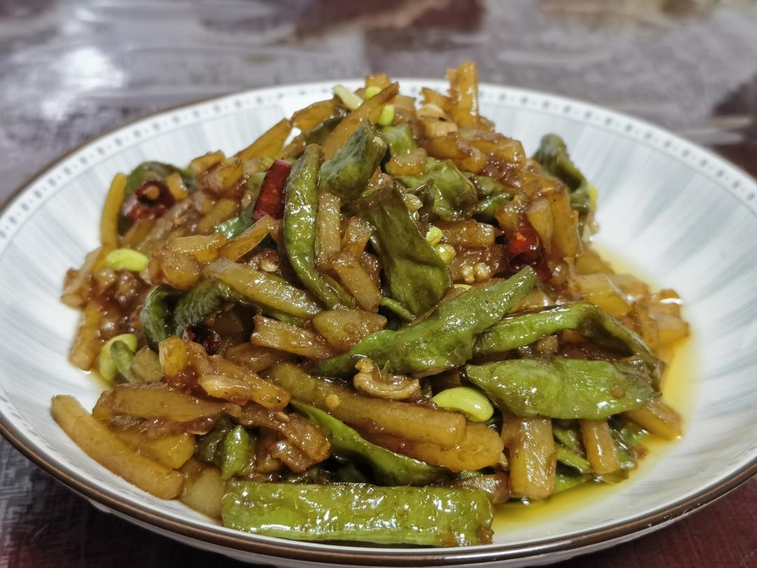 干煸豆角土豆