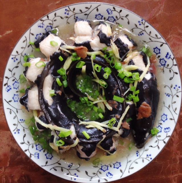 菜脯咸梅蒸鳗鱼