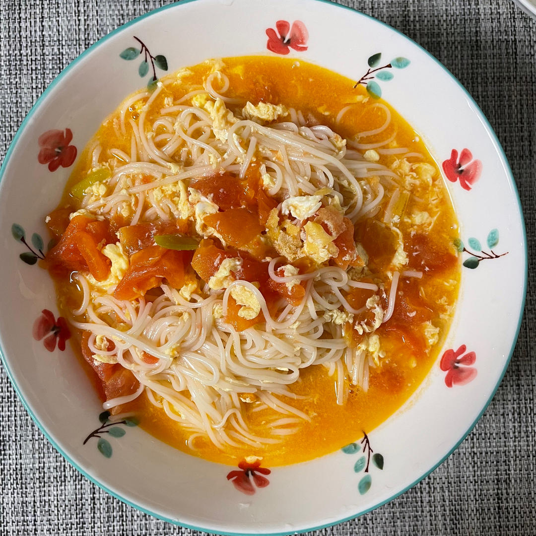 不炒蛋的西红柿鸡蛋面