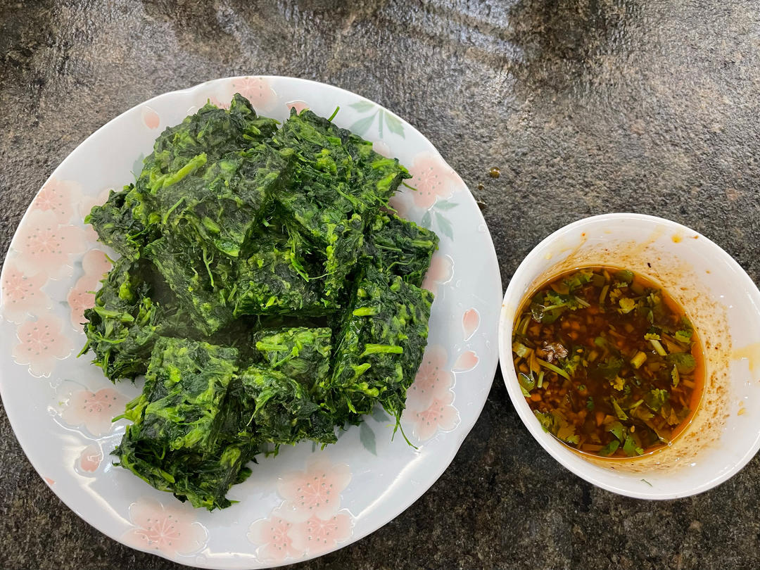 苜蓿菜饼