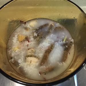 鲍鱼虾粥的做法 步骤5