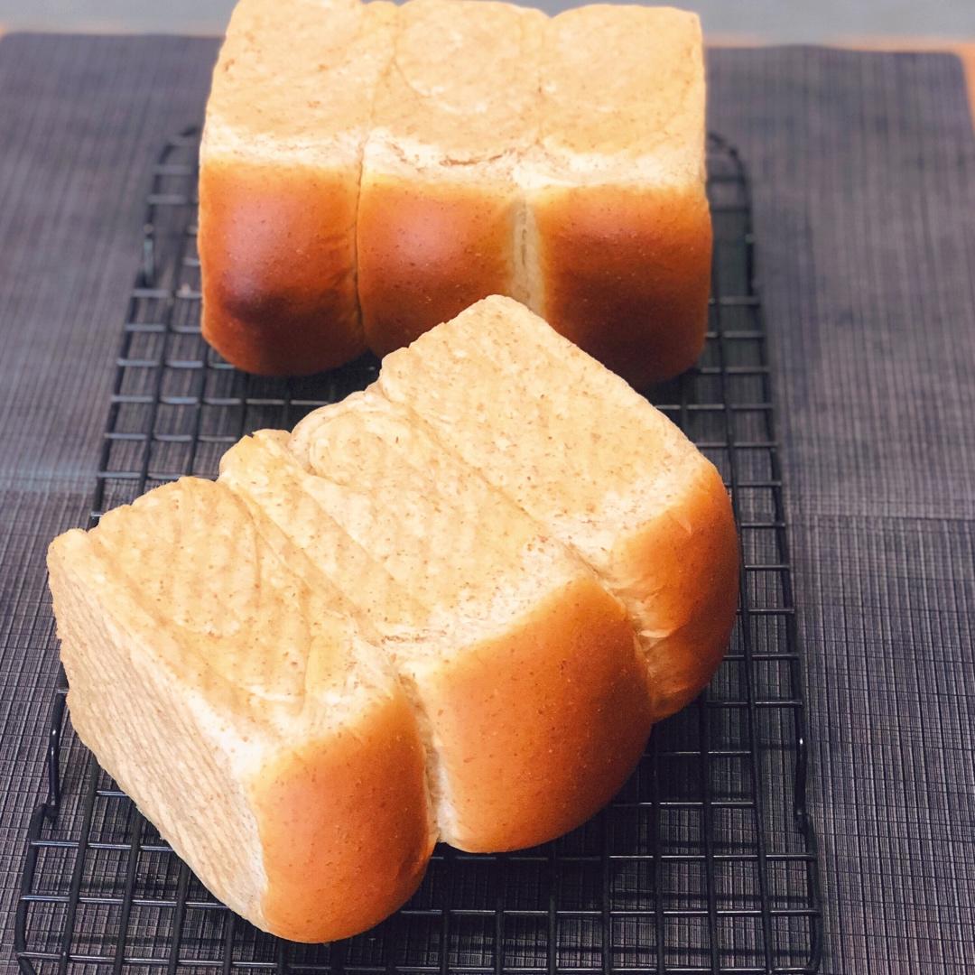 超软全麦北海道吐司