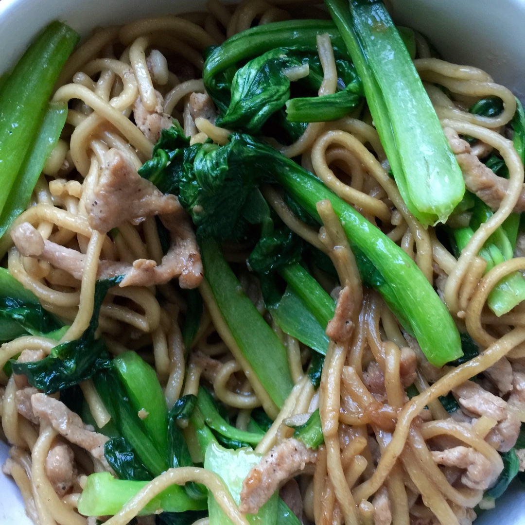 青菜肉丝炒面