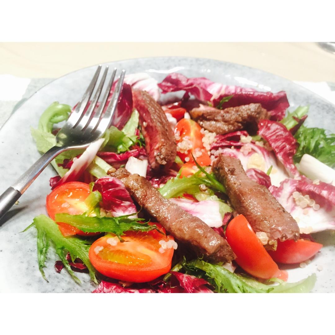 【香煎牛排沙拉图片】iam睡睡_下厨房