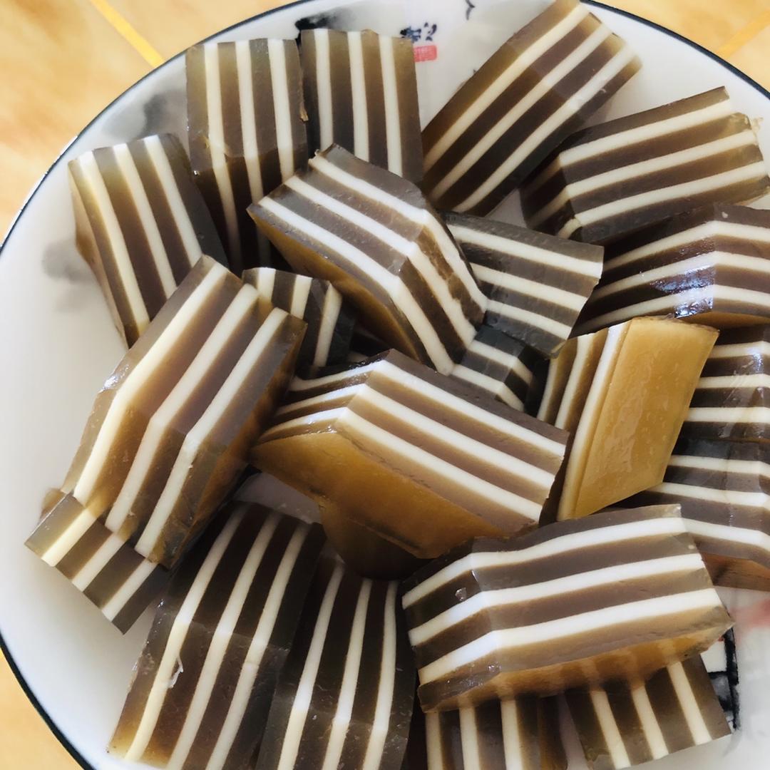 椰汁千层马蹄糕(爽滑Q弹、香甜可口，零失败)