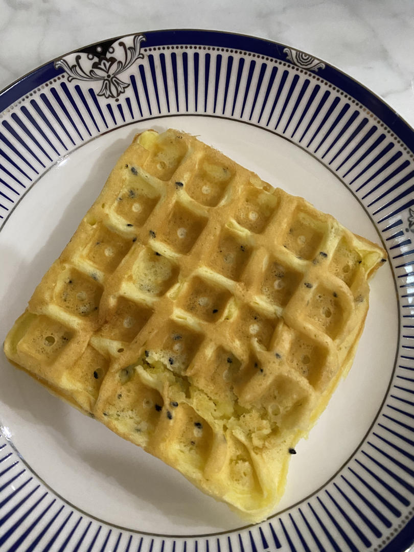 芝麻酸奶华夫饼