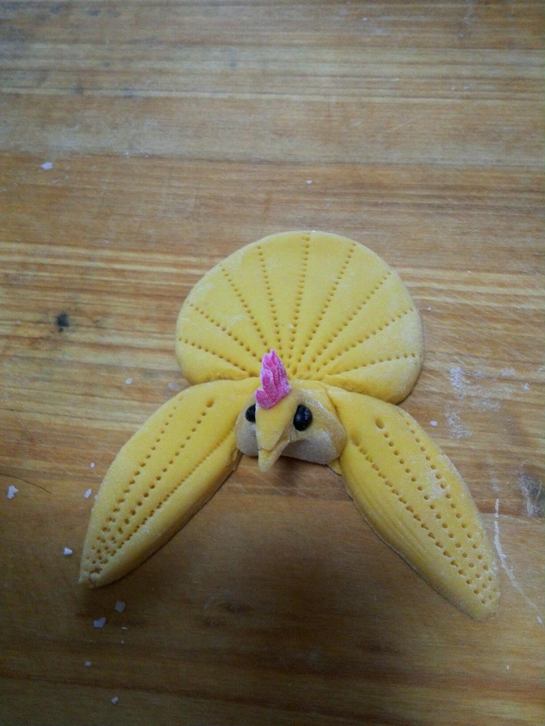 快乐3651314做的孔雀开屏馒头