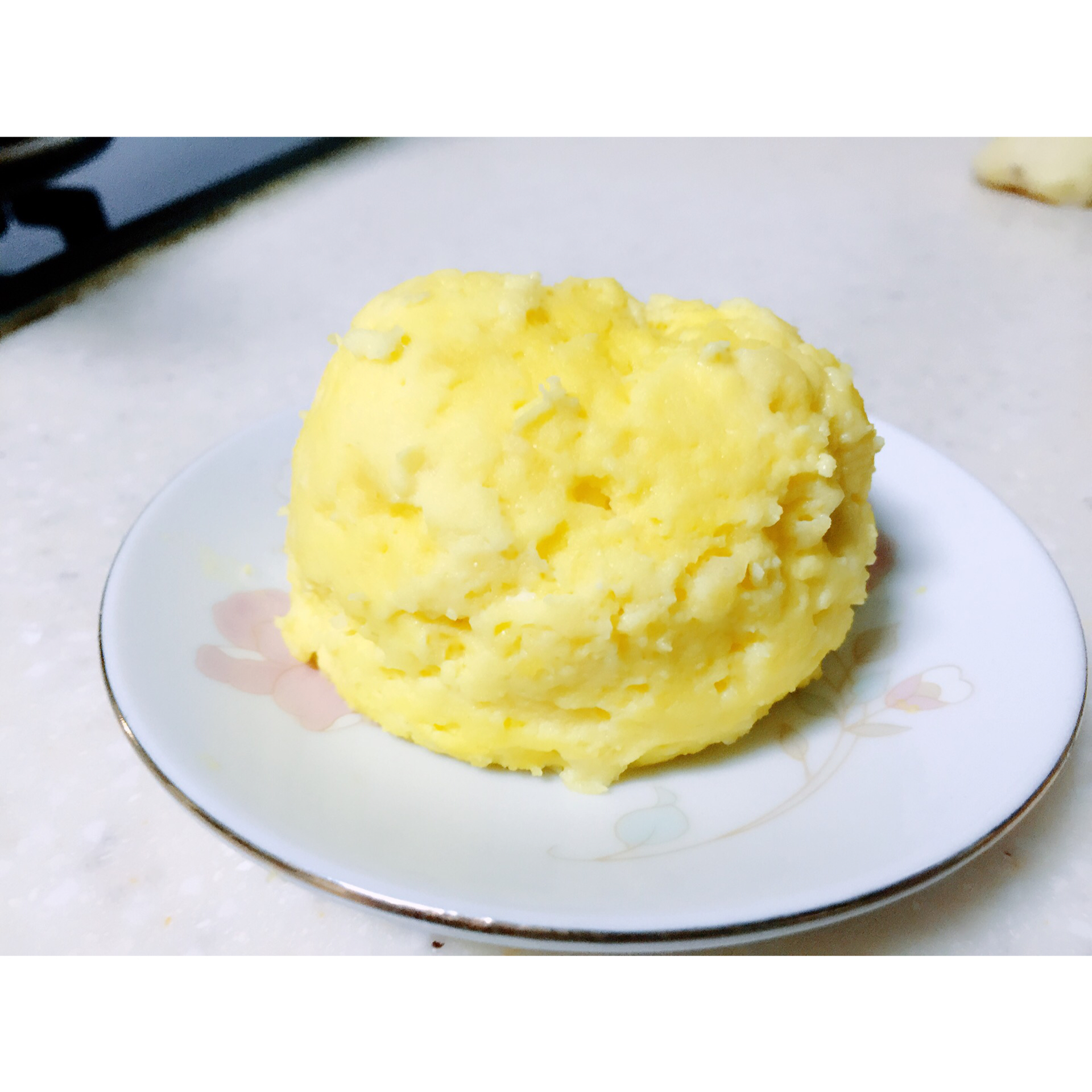懒人食|1分钟微波炉柠檬酸奶小蛋糕（无油低脂版）
