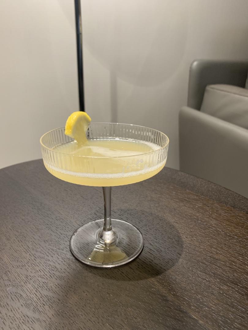 威士忌酸鸡尾酒（Whiskey Sour）