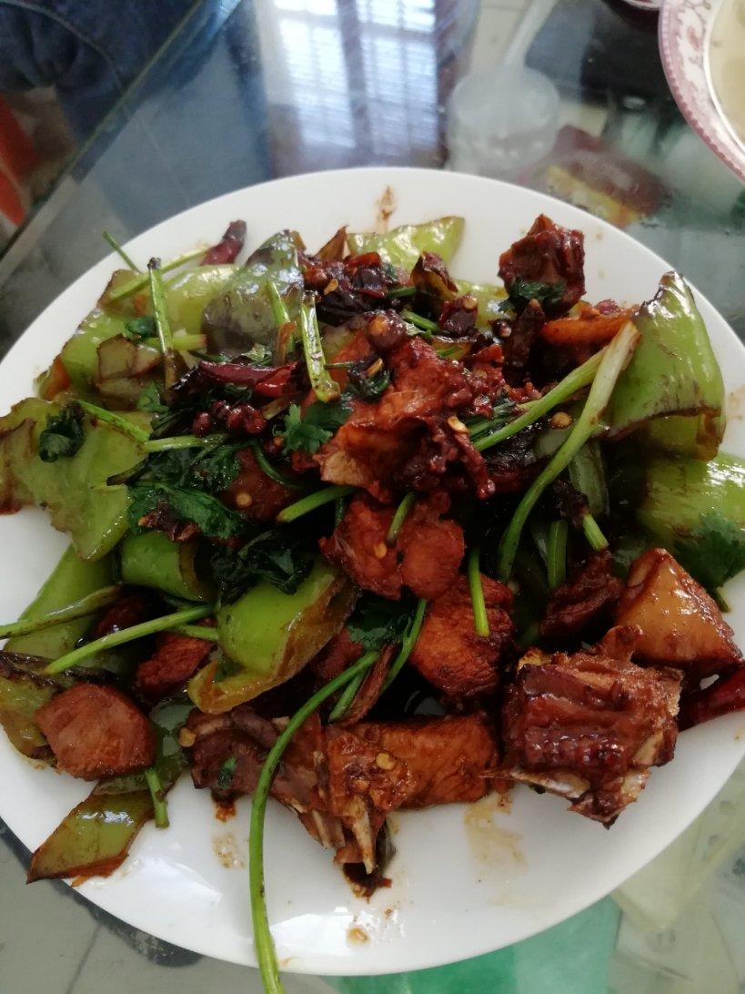 辣椒炒鸡（临沂家常）