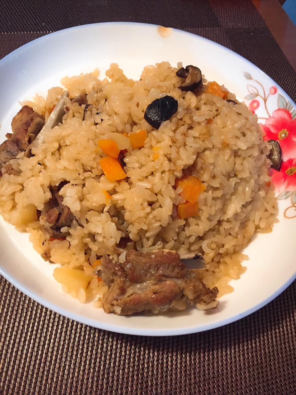 电饭锅版排骨焖饭