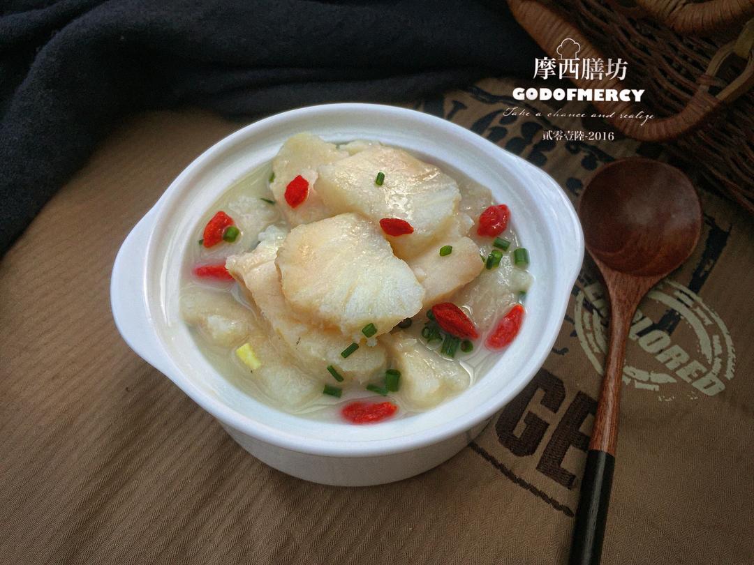 母亲节餐桌上的营养师--液体黄金之银鳕鱼豆浆羹的做法