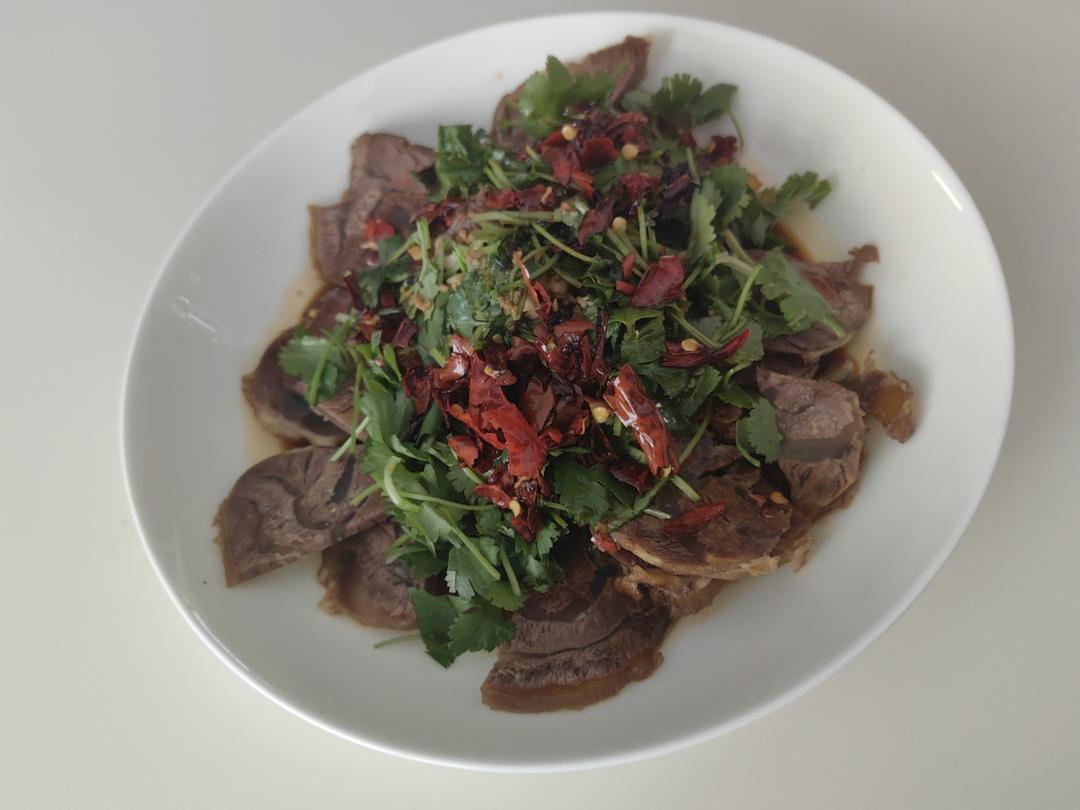 凉拌牛肉