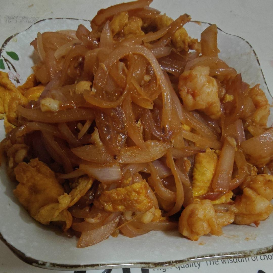洋葱火腿炒鸡蛋